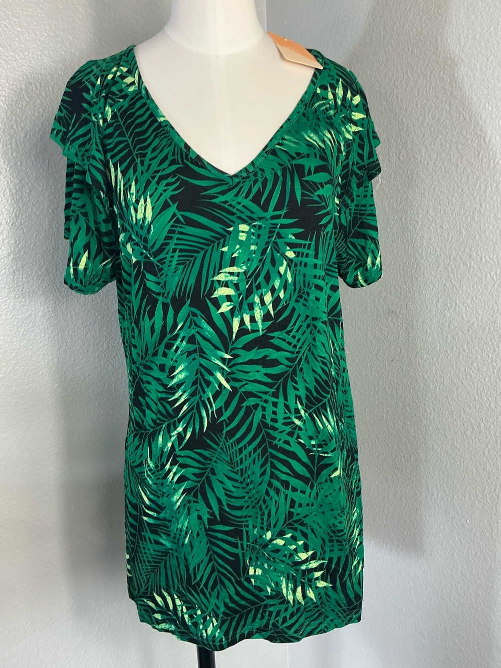 NWT YVH Tropical Palm Leaf Flutter Sleeve Top XL Green V-Neck